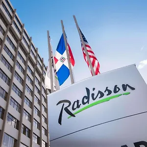 Radisson מלון